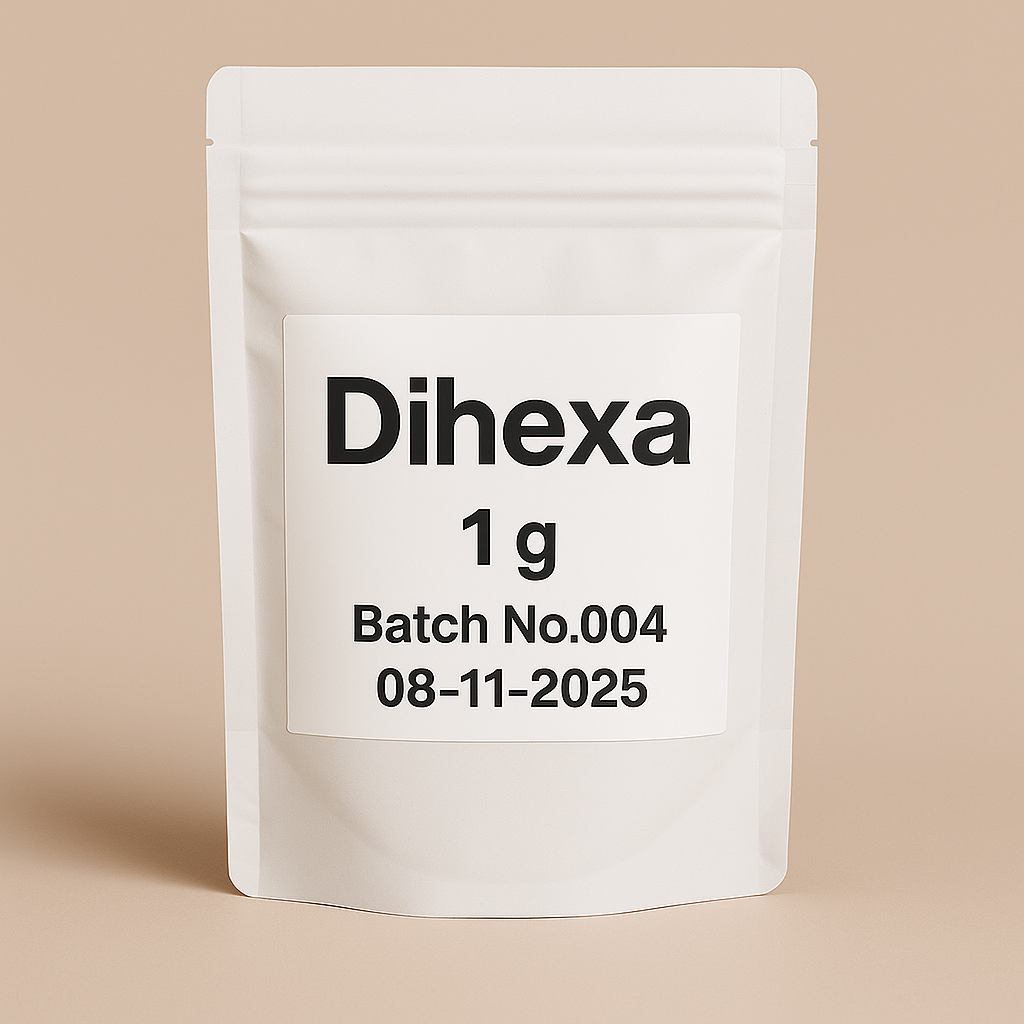 White stand-up resealable pouch labeled 'Dihexa 1g, Batch No.004, 08-11-2025', photographed against a neutral beige background – high-resolution product image for e-commerce and supplement labeling clarity